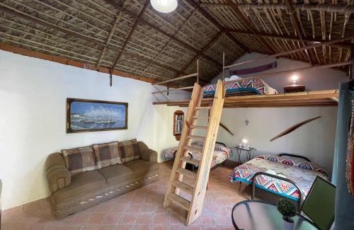El Oasis Valsequillo House | Discover Scenic Cabañas at Jardín Quinta Las Fuentes