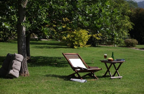 Carrejo Hotel | Jardin de Carrejo: Guest Rated 9.3 with Family Dining