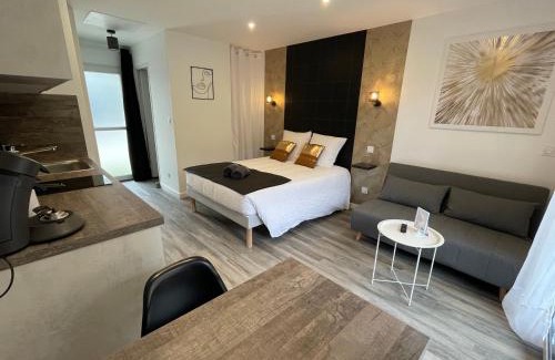 La Ravoire House | Discover Jardin Privé 1: A Family-Friendly Retreat