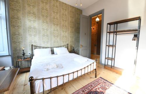 Vera Hotel | Pet-Friendly Jardin Vera: Guest Rated 8.6/10 for Families