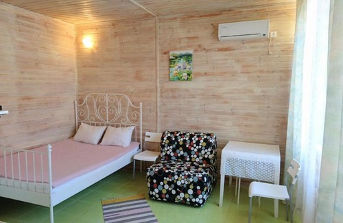 Golubitskaya House | Discover Jardine Guest House: Rated 9/10 with Kitchen Access