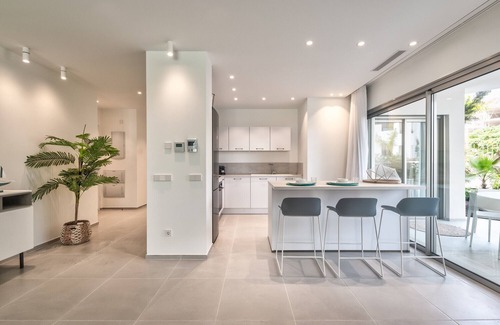 Palm-Mar House | Guest Rated 10/10: Jardines with Pool & Garden Views