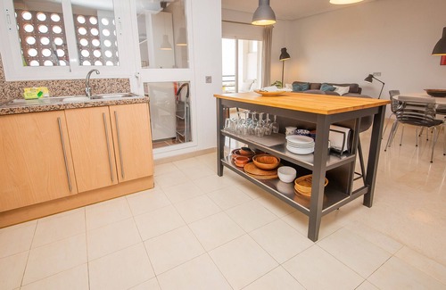 Puerto de la Duquesa Apartment | Guest-Favorite Jardines del Mar with Pool and Spa Access