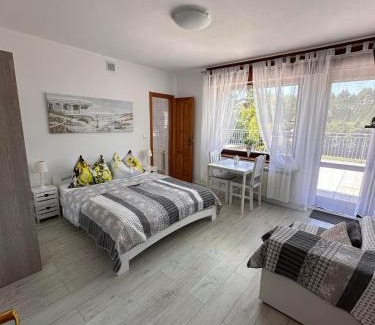 Pobierowo House | Family-Friendly Jarek: Guest Rated 9.4 with Kitchen Amenities