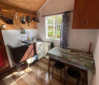 gmina Rutka-Tartak House | Pet-Friendly Jarkowy Domek: Family Comfort Awaits You