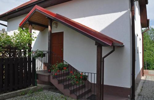 Ladek-Zdroj House | Discover Jaskółka: Pet and Child Friendly Stay, Rated 9.1