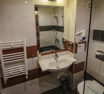 Vitosha District Hotel | Jasmin Hotel: Oceanfront Retreat with Pool & High Ratings