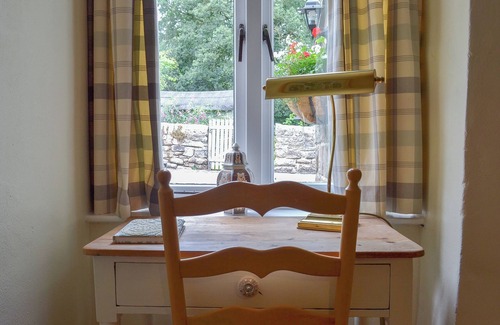 Middle Mayfield Cottage | Cozy 2 Bedroom Stay in Middle Mayfield near Ashbourne