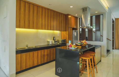 Bandung Villa | Indulge at Permai 1 Villa with Private Pool & High Rating