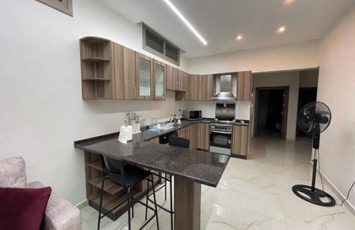 Madaba House | Welcoming Jasmine Flower Hostel: Family-Friendly Retreat