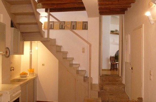 Skiros House | Jasmine House: Cozy Stay in Chora of Skyros, 9.2 Rated