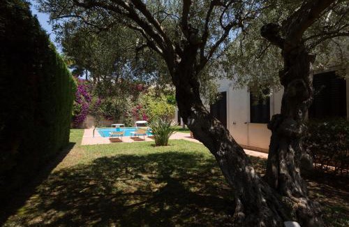 Scicli House | Discover Jasmine: Oceanfront Retreat with Pool & Pet-Friendly