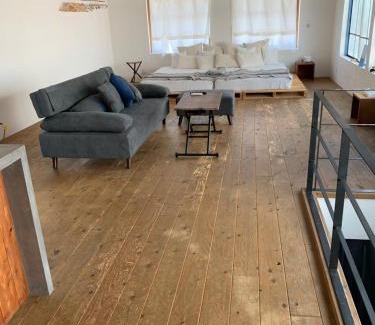 Goto Apartment | Family-Friendly Retreat at Jasmine - Guest Rated 9/10