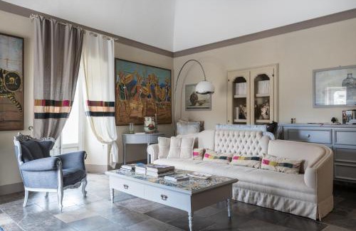 Modica Apartment | Elegant Jasmine Modica House - 4-Star Family Retreat