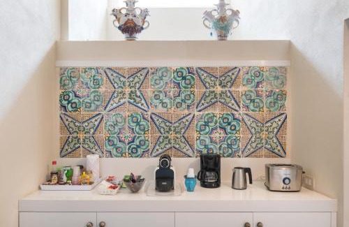 Modica Apartment | Elegant Jasmine Modica House - 4-Star Family Retreat