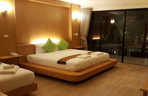 Khanom Hotel | Relax at Jasmine Resort and Spa: Pool, Spa & Family-Friendly
