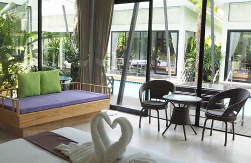 Khanom Hotel | Relax at Jasmine Resort and Spa: Pool, Spa & Family-Friendly