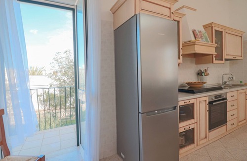 Otranto Apartment | Family-Friendly Retreat at Jasmine's House Otranto