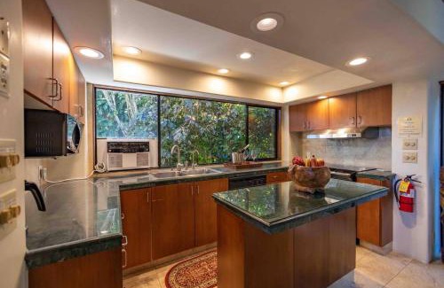 Haiku Ski Chalet | Escape to Jasmine Suite in Haiku's Lush Tropical Haven