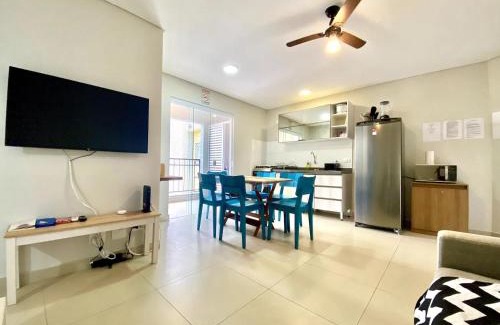 Umuarama Apartment | Modern Downtown Apartment with Pool and Gourmet Balcony