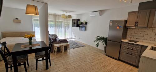 Snipiskes Apartment | Cozy Apartments with Free Parking - Rated 9.3/10 by Guests