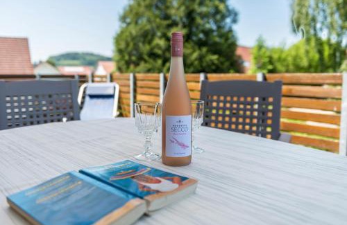Owingen Apartment | Jaulneau: Family-Friendly Retreat with Pet Amenities