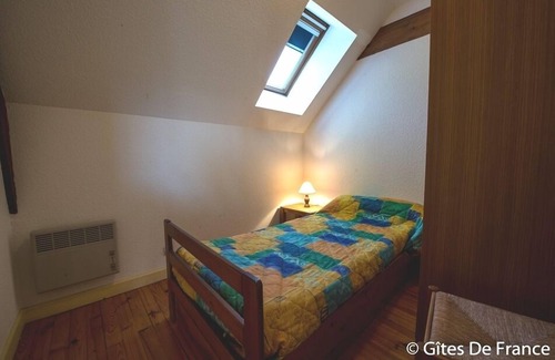 Espinchal House | Discover Jaune - Espinchal: Family-Friendly Gîte Retreat