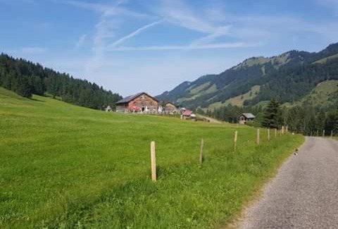 Hittisau House | Pet-Friendly Jausenstation Neuschwand with Breakfast Included