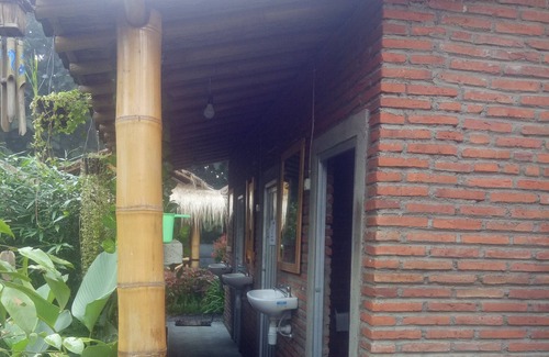 Jawa Timur House | Javana Homestay