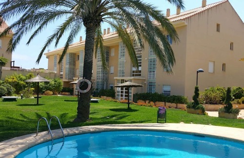 Platja de l'Arenal Apartment | Discover Javea Golden Beach 2 Apartment with Spacious Terrace