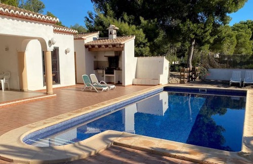 Media Luna Villa | ***JAVEA VILLA*** 4 Bedrooms | Private Pool | Free A/C | Free WIFI | BBQ