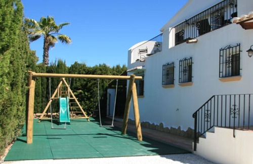 Media Luna Villa | ***JAVEA VILLA*** 5 Bedrooms | Private Pool | Jacuzzi | Free A/C | Free WIFI | BBQ
