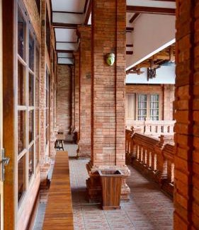 Karanganyar Hotel | Discover Jawa Dwipa Heritage Resort with Pool & Breakfast