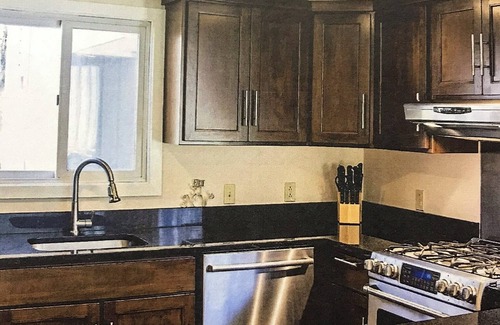 North Troy House | Exceptional Jay Peak 3 Bedroom Trailside Condo on Mountain