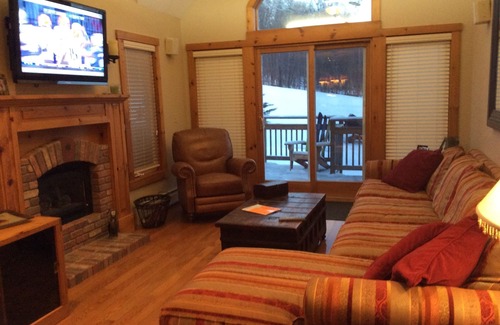 North Troy House | Unmatched Jay Peak 5 Bed Townhome: Ski-on, Spa & Breakfast
