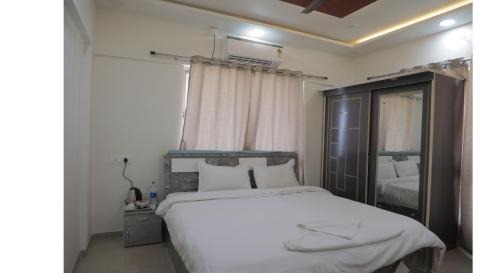 Pimpri - Chinchwad Hotel | Jayam Royal Stays