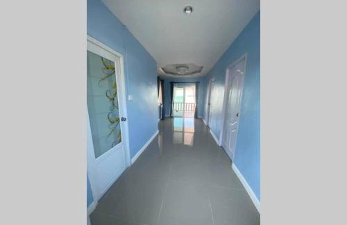 Palian House | Relax at Jayden's HomeStay with Private Beach Access