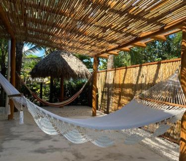 Paquera Cabin | Cozy Jazlyn Lodge & Tours: Family and Pet-Friendly Escape