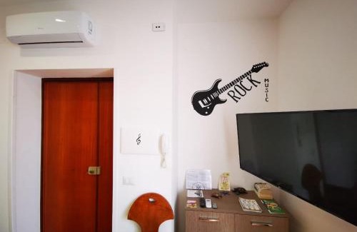 Bomerano Apartment | Stylish Jazz & Blues Apartments - Ideal for Families and Pets