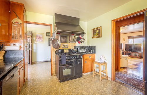 Richmond Annex House | Unforgettable Jazzy Jives with Spa and Breakfast Amenities