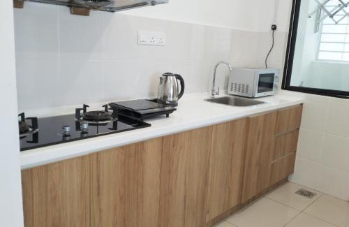 Taman Mount Austin Apartment | Comfortable JB Austin Regency with Pool and Family Amenities