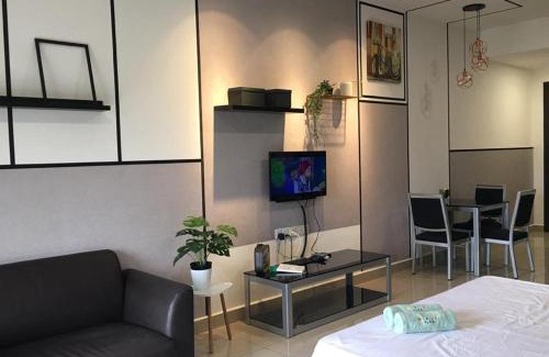 Setia Tropika Apartment | JB CozyStudio: 4-Star Retreat with Pool & Family-Friendly Perks