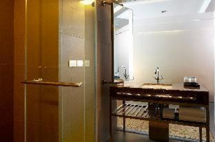 Sathorn Hotel | Experience Luxury at JC Kevin Sathorn Bangkok Hotel