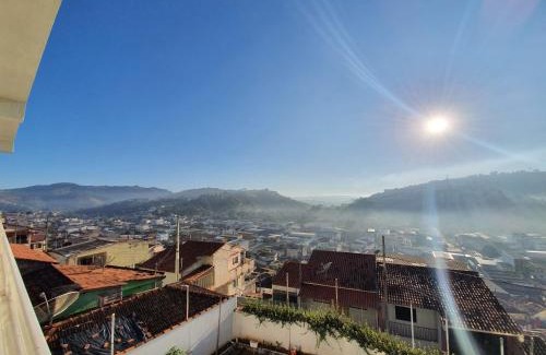 Machado Hotel | Pet-Friendly JC Palace Hotel with Breakfast & Hot Tub