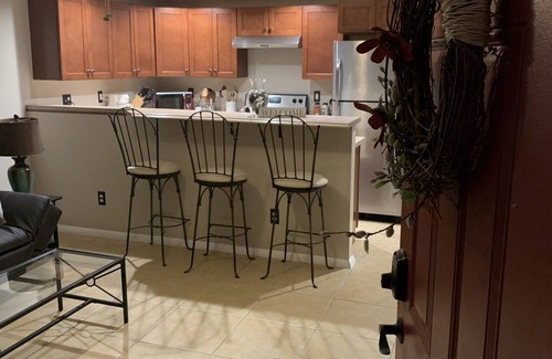 Hebron Apartment | Top-Rated JC's Place with Kitchen & Breakfast Included