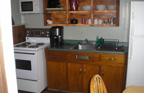 Head of Jeddore Cabin | Exclusive Oceanfront Retreat at Jeddore Lodge Cabins