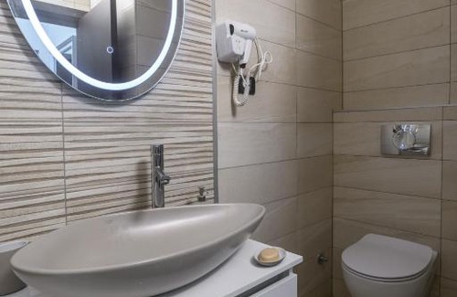 Slavija Apartment | Guest Rated 10/10: One Bedroomed Apartment TED awaits