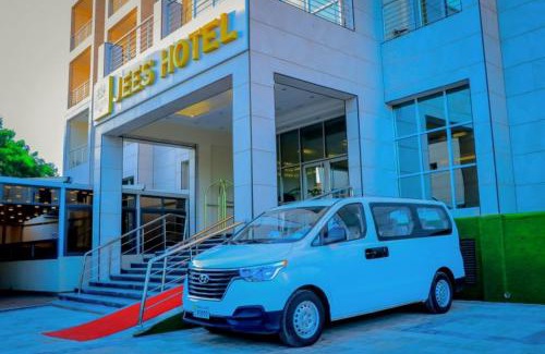 Hargeysa Hotel | Discover Jees Hotel: Guest Rated 9.3 with Restaurant On-Site