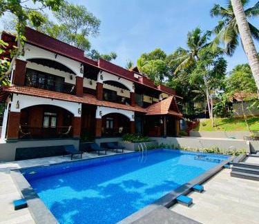 Chowara Apartment | Top-Rated Jeevan Homestay in Kovalam with Breakfast Included