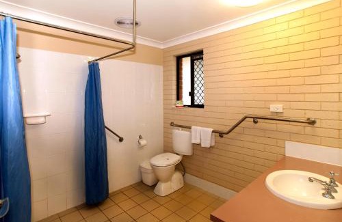 Kearneys Spring Hotel | Discover Jefferys Motel: Family-Friendly & Accessible Stay